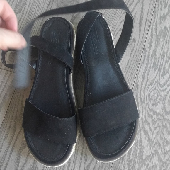 Beautiful sandals by ASOS 🌼🌼🌸 - Picture 8 of 8